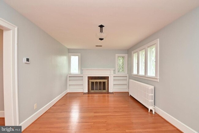 Photo - 4627 16th St N