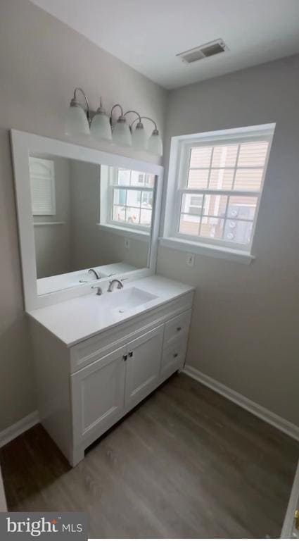 Photo - 137 Driftwood Ct