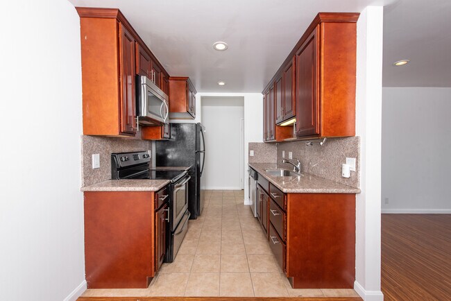 Photo - 150 Pearl St Unit 211