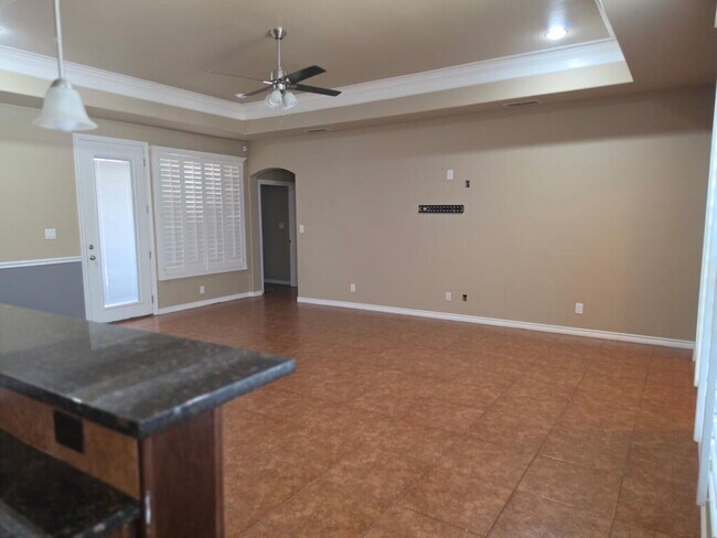 Photo - 7103 Kinghorn Dr
