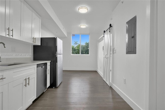 Photo - 1620 NW 18th St Unidad 203