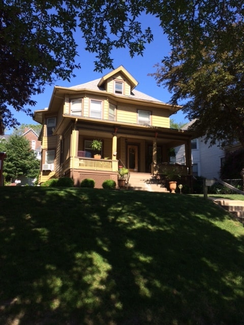 Building Photo - 124 N 38th Ave Unit 4