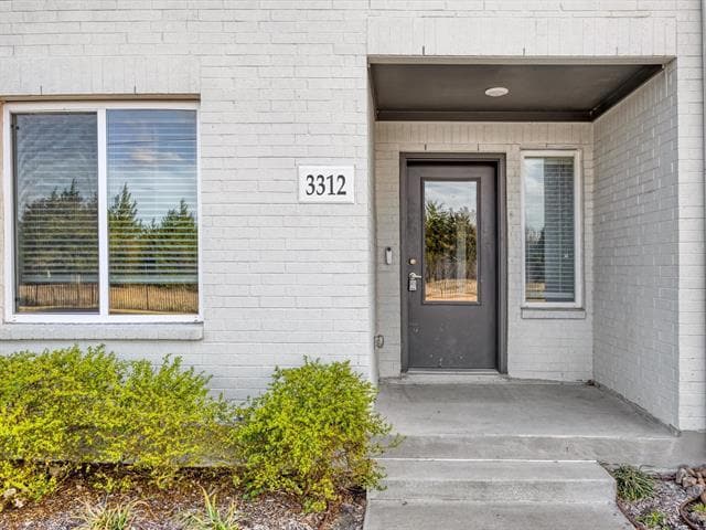 Building Photo - 3312 Santee St