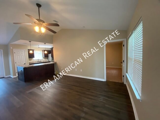 Photo - 2767 Braswell St