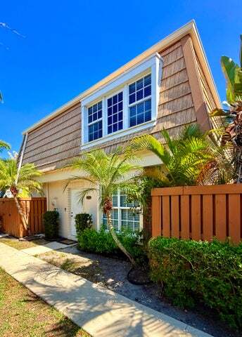 Photo - 11584 Winchester Dr