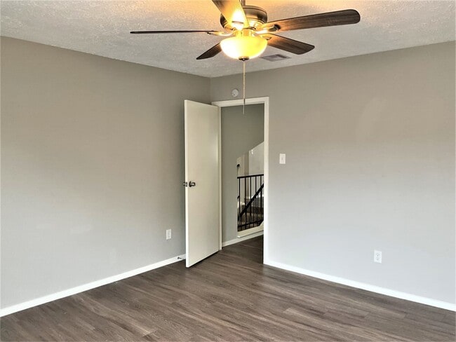 Photo - 2326 Meade Ct
