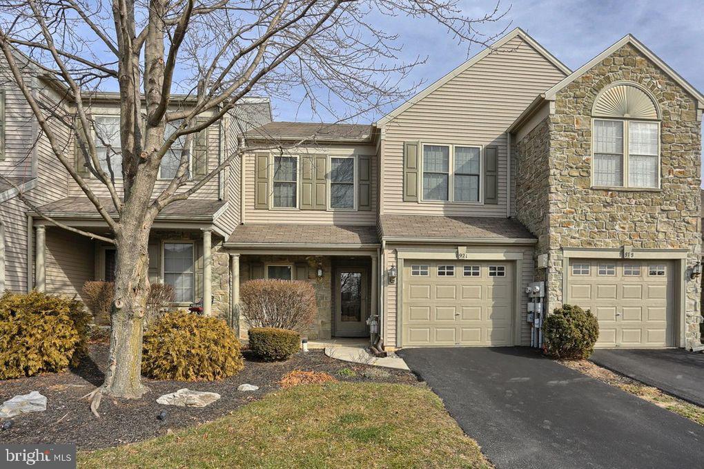 Photo - 1921 Limestone Dr
