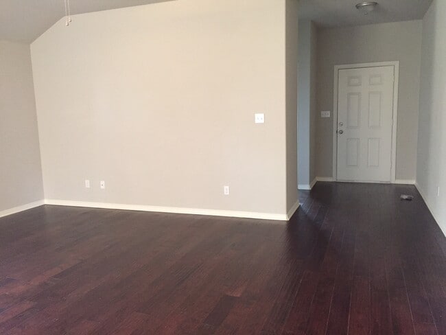 Photo - House for Lease in Sherman