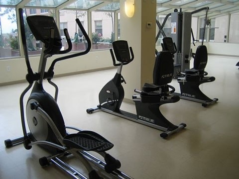 Fitness Center - Kings Plaza
