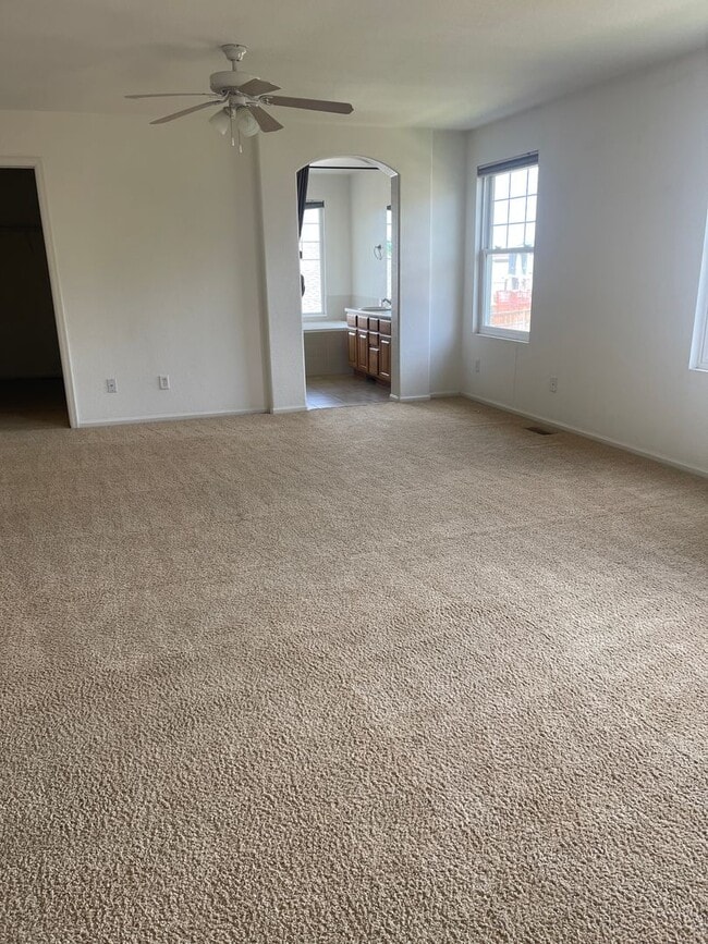 Photo - 3 bedroom, 2 bathroom single family house ...