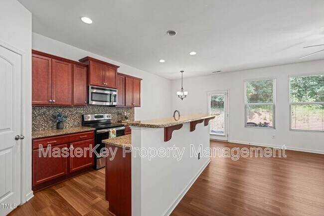 Photo - 120 Holly Berry Ln Casa