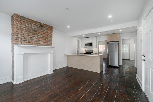 Photo - The Union Street Historic District