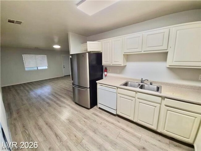 Photo - 1080 Red Butte St