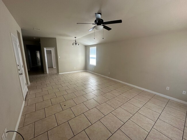 Photo - 4304 Ivory Ln Unit 4304 Ivory Ln  B