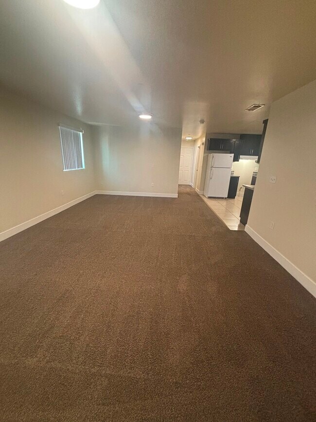 Photo - 148 W 79th St Townhome