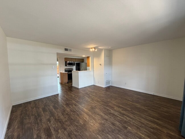 Photo - 170 De Chantle Rd Unidad 705