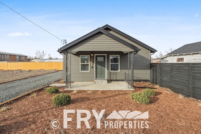 Fully Remodeled 3bed/2bath Arvada Ranch - Fully Remodeled 3bed/2bath Arvada Ranch Casa