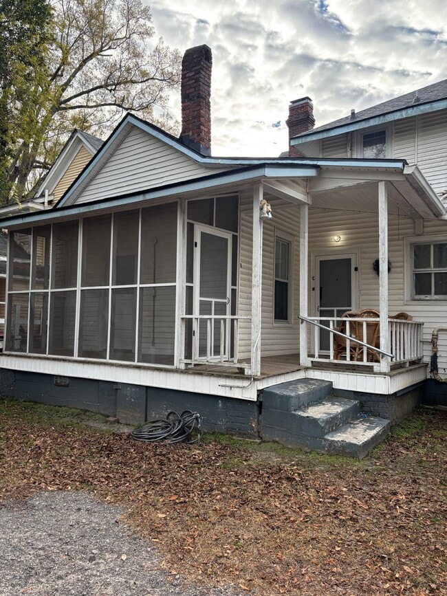 Photo - 403 W Hampton Ave