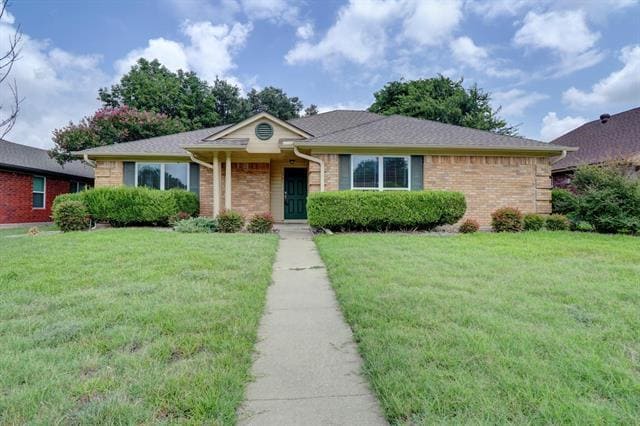 Building Photo - 1321 Clover Dr Rental