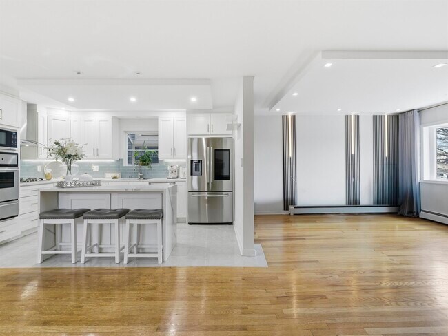 Photo - 6507 Madison St Unit 1