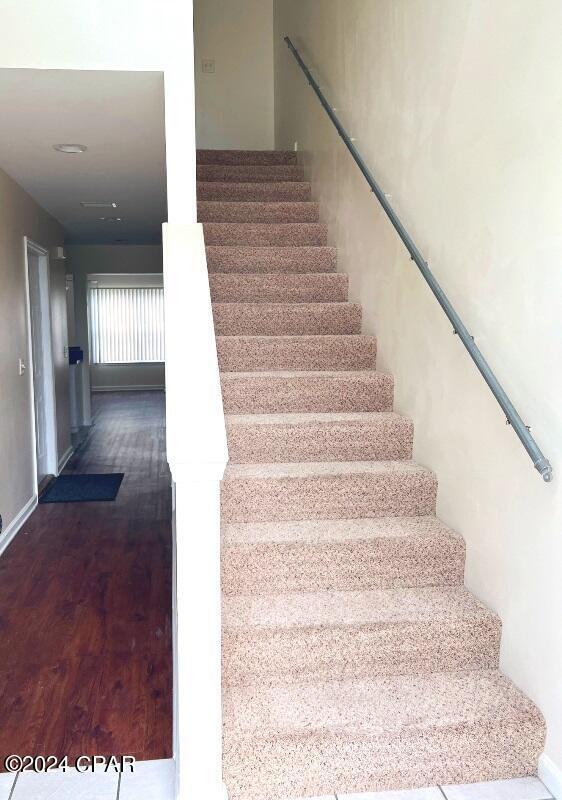 Photo - 1553 Mulberry Ave