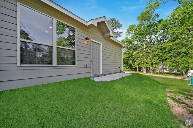 Building Photo - 1307 St Lawrence River Rd Rental