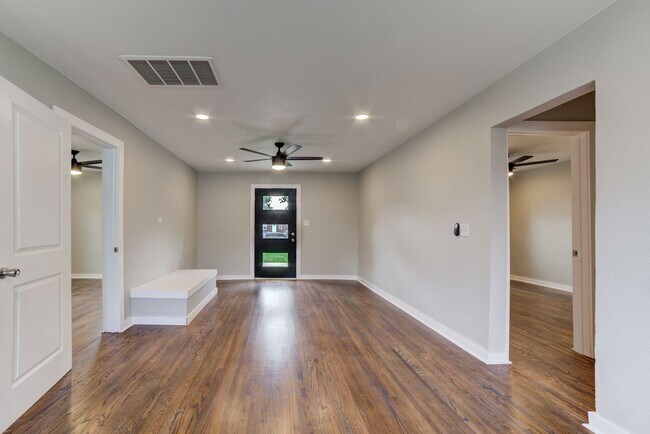 Photo - Welcome Home!