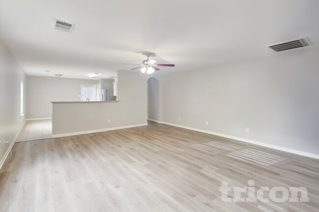 Photo - 4817 Cedar Springs Dr