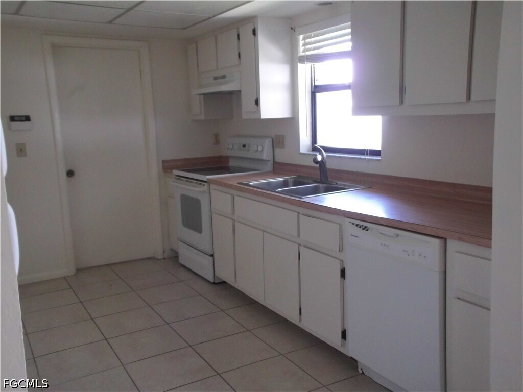 Photo - 111 Doveside Ln