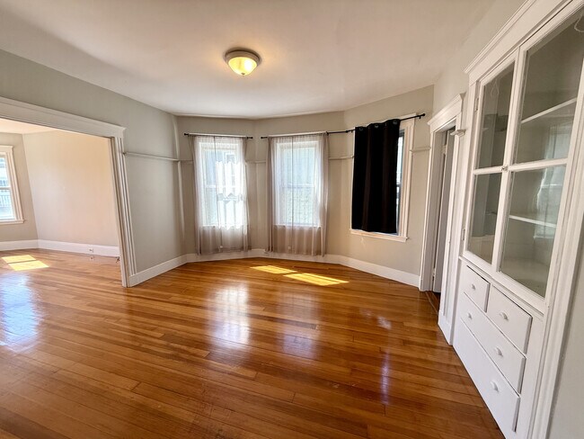 Photo - 42 Sudan St Unit 3