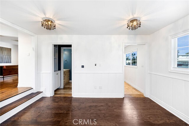 Photo - 6000 Woodman Ave Unidad A