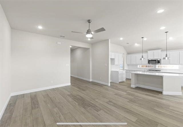 Photo - 2515 Swallowtail St