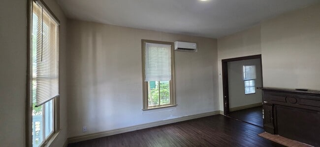 Photo - 2213 Avenue K Unit Apt 1