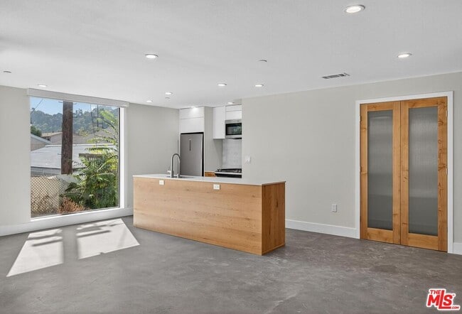 Photo - 2412 Eads St Unit 8