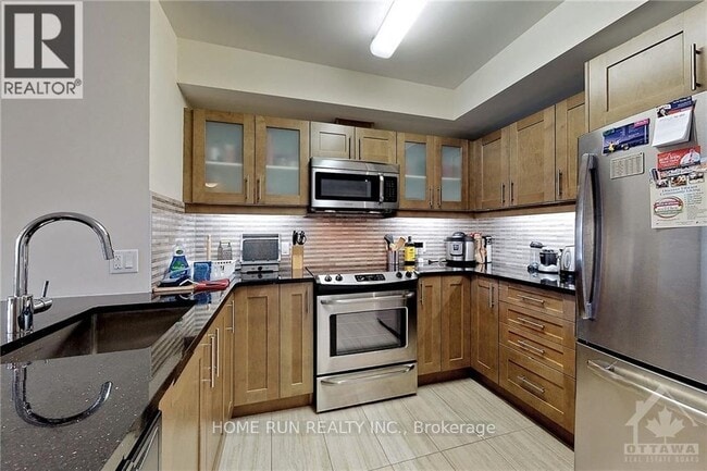 Photo - 195 Besserer St Unit 402