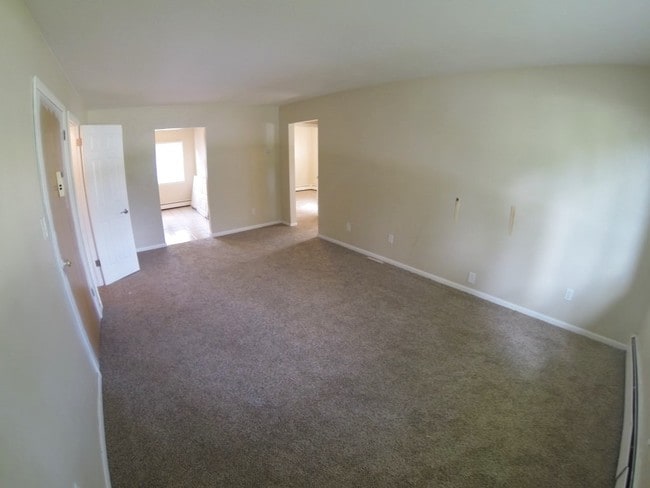 909 Cook Ave Unit 1