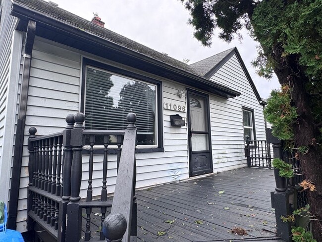 Photo - 11096 Jewett Ave
