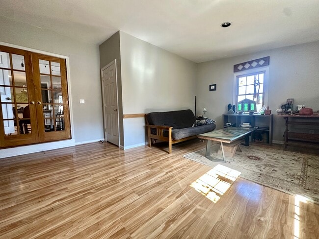 Photo - 68 Broadway Unit B