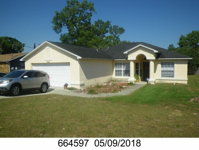Building Photo - THREE BED TWO BATH TWO CAR GARAGE. Rental