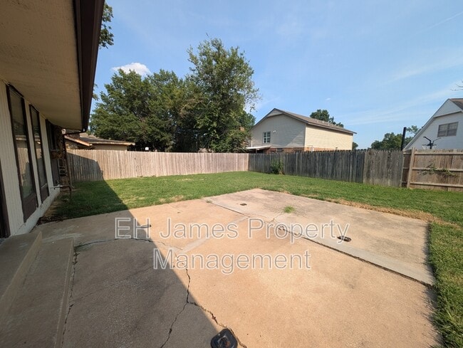 Photo - 8440 E 64th Pl