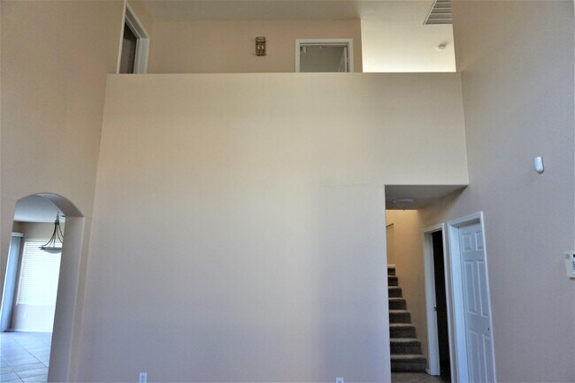 Photo - 855 E Baylor Ln