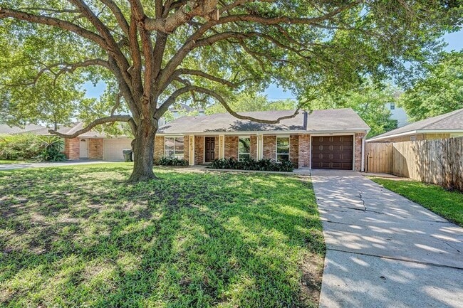 Photo - 4109 Lymbar Dr House