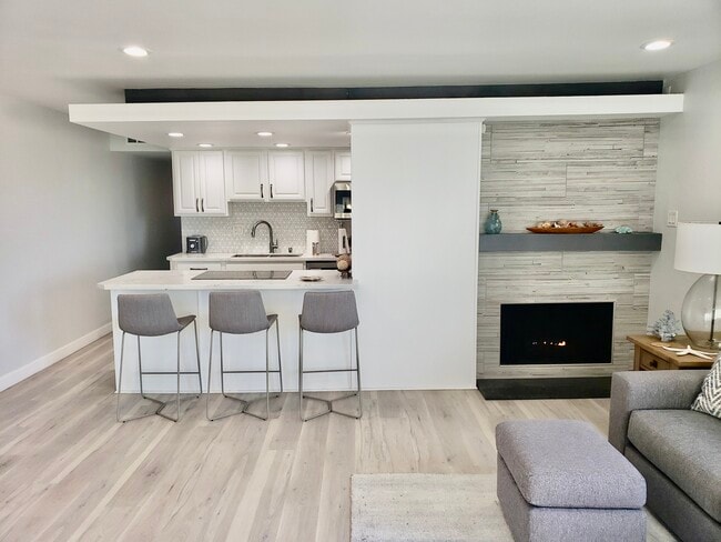 Photo - 72 The Strand Unit Oceanfront