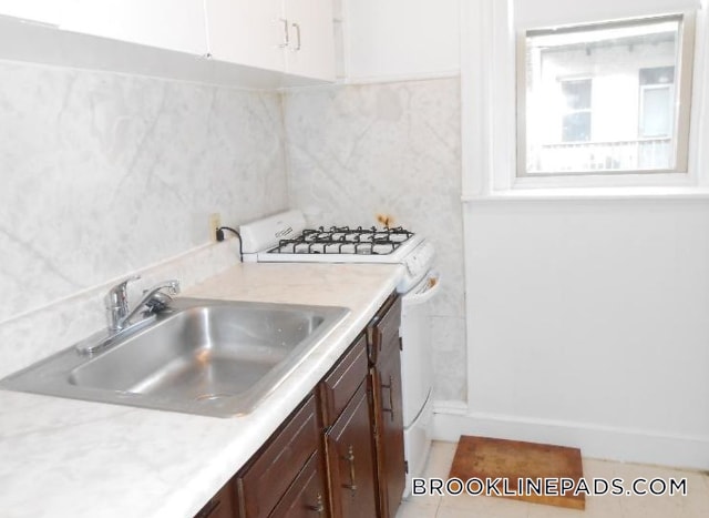 Photo - 1788 Beacon St Unit 1A