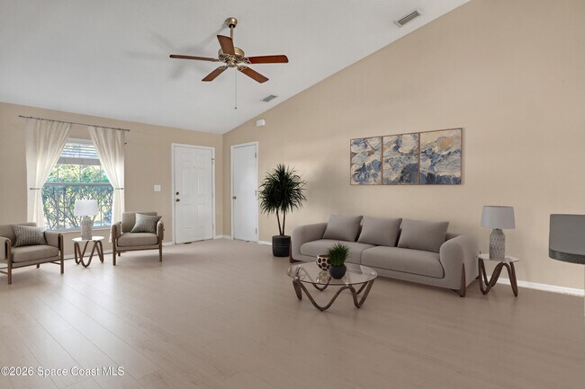 Photo - 1384 Palau St SE