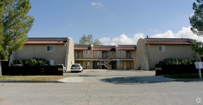 Vintage Apartments
