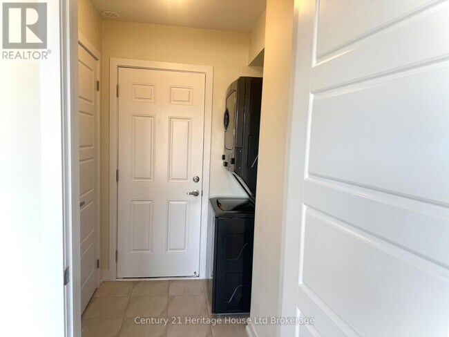 Photo - 105 Melody Ln