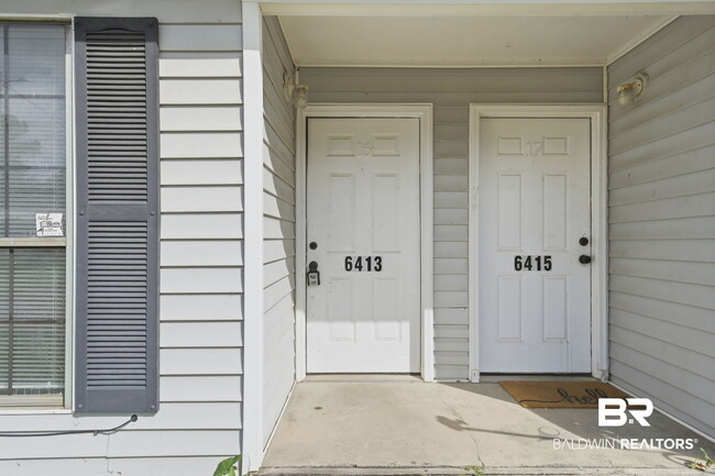 Photo - 6415 Schoel Ln