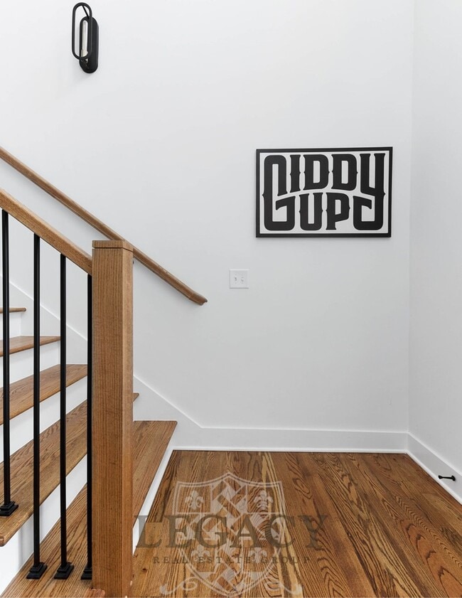 Photo - 2027 Rosemary Ln