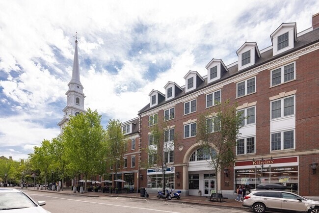 Building Photo - 18 Congress Street Unit 305 Rental
